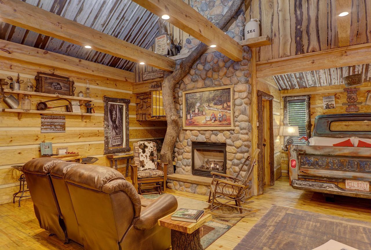 Fox Pass Cabins Hot Springs Exterior foto